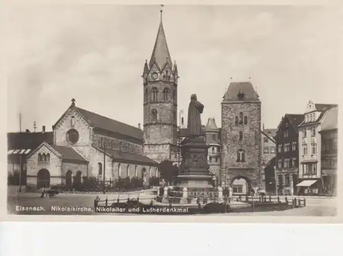 Eisenach Lutherdenkmal Nicolaitor und Kirche ngl 90.455