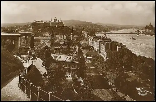 Budapest Die St. Gerhards-Statue mit kgl. Burg ngl 140.251