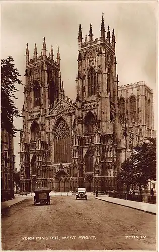 England: York Minster ngl 146.564