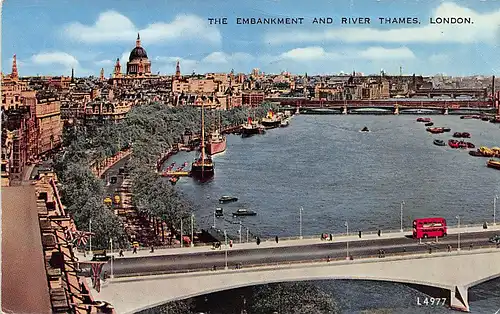 England: London The Embankment and River Thames gl1958 147.294