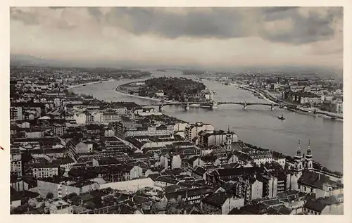 Budapest Aussicht auf die Margaretheninsel /Kilátás a Margitszigetre ngl 150.079