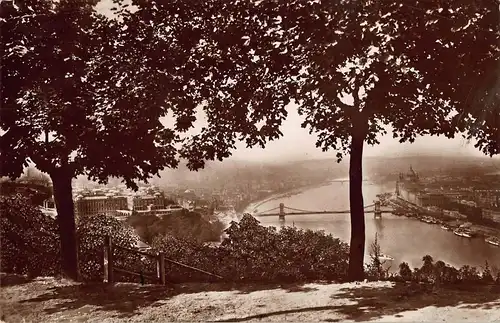 Budapest Kilátás a Gellérthegyröl / Aussicht vom Gellértberge gl1933 149.912