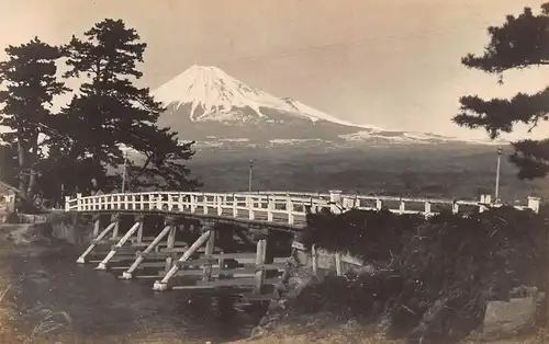 Japan Kaaibashi Suzugawa Fujisan - Kaaibrücke über den Luzu-Fluss ngl 160.255