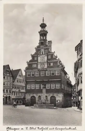 Eßlingen a.N., Altes Rathaus mit Kriegerdenkmal ngl E9664