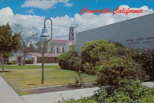 Camarillo, CA., County library with park ngl G0669