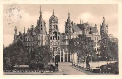 Schwerin Schloss Vorderseite gl1939 171.572