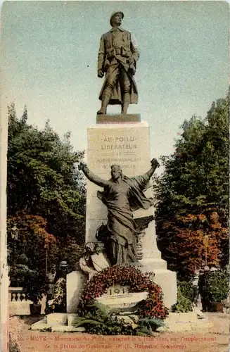 Metz - Monument du Poilu -54402