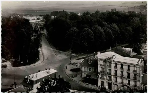 Senlis - Avenue de la Gare -8894