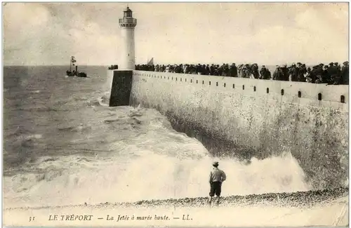 Le Treport - La Jetee a maree haute -8418