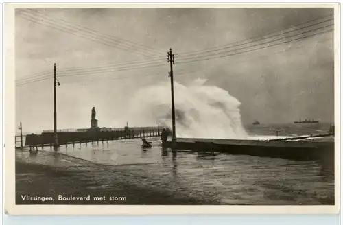 Vlissingen - Boulevard met storm -104804