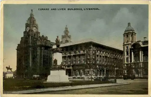 Liverpool - Cunard and Liver Buildings -156122