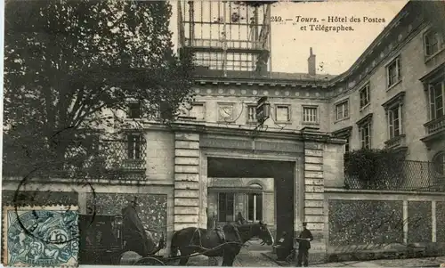 Tours - Hotel des Postes -11700