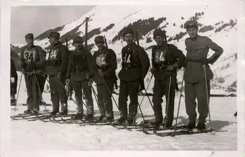 Skifahren - Soldaten -103086