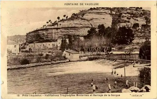 fontaine de Vaucluse -86966