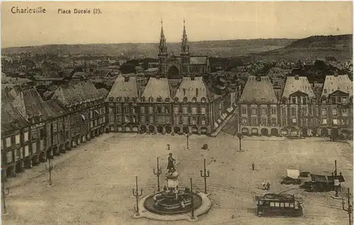 Charleville - Place Ducale -260302