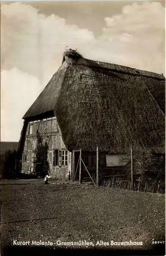 Malente-Gremsmühlen - Altes Bauernhaus -243646