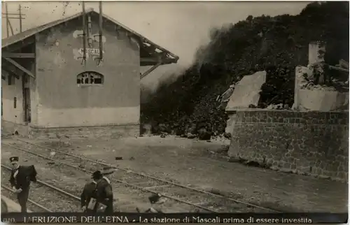 L Eruzione Dell Etna - La stazione di Mascali -72562