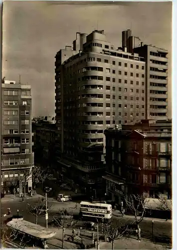 Barcelona - Plaza de Urquinaona -427772