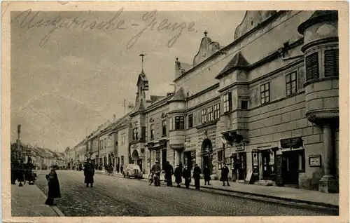 Eisenstadt, Hauptstrasse mit Rathaus -355160