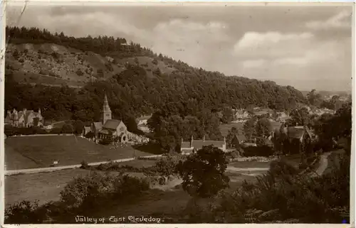 Valley of East Clevedon -448688