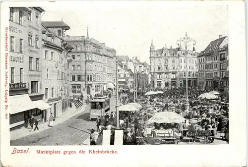 Basel - Marktplatz gegen die Rheinbrücke mit Tram -452960