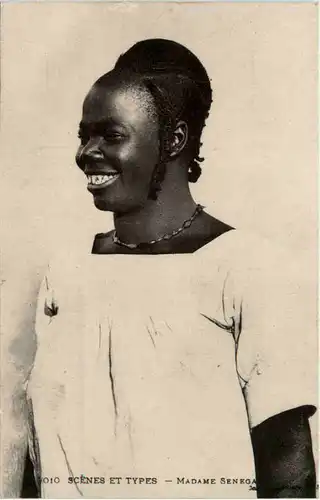 Madame Senegal -97576