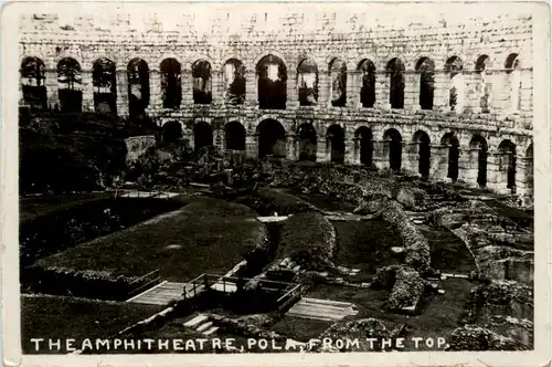 Pola - Amphitheatre -99770