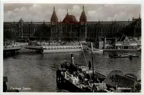 Amsterdam - Centraal Station -75458