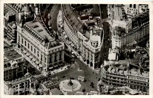 London - Piccadilly Circus -459924