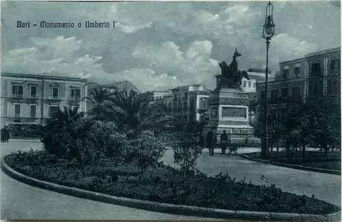 Bari - Monumento a Umberto I -82454