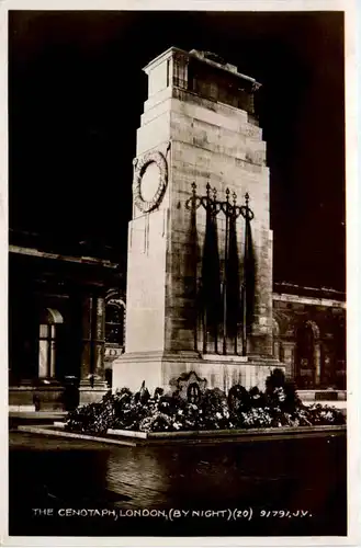 London - The Cenotaph by Night -469638