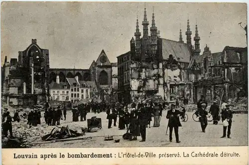 Louvain apres le bombardement -471720