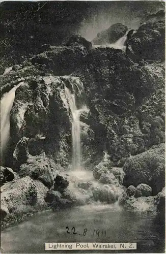 Wairakei - Lightning Pool - New Zealand -472928