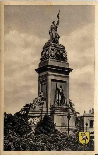 Den Haag - Onafhankelijkheids Monument -444282