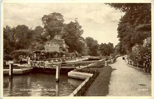 Reading - Sonning Lock -459988