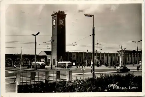 Nijmegen - Station -485228