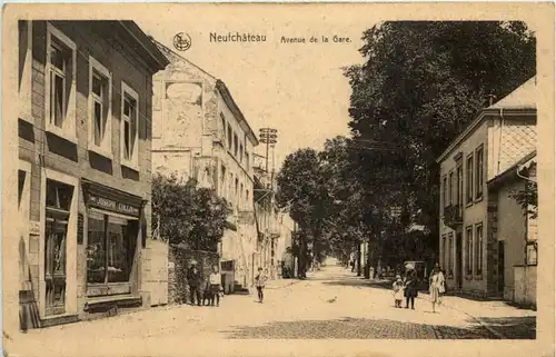 Neufchateau - Avenue de la Gare -600446