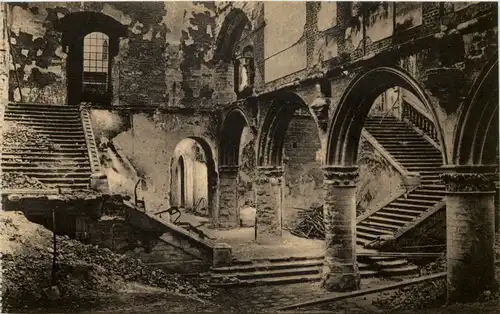 Ruines de Louvain -600476