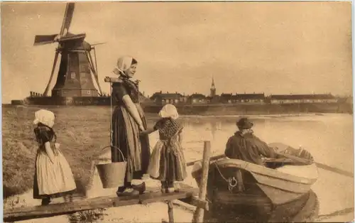 Zeeland - Ferry Arnemueden -630954