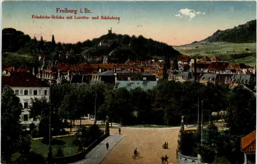 Freiburg i Breisgau, Friedrichs-Brücke mit Loretto- und Schönberg -523310