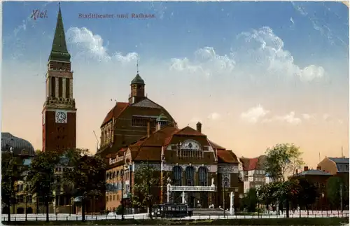 Kiel, Stadttheater und Rathaus -512580