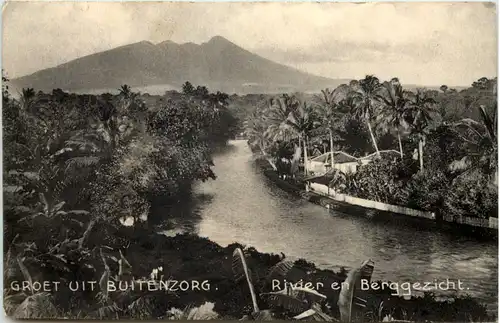 Groet uit Buitenzorg - Rivier en Berggezicht -650880