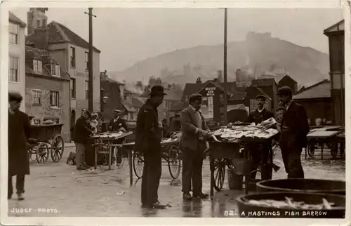 A Hastings Fish Barrow -655630