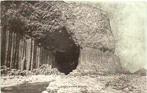 Fingals Cave - Staffa -669906