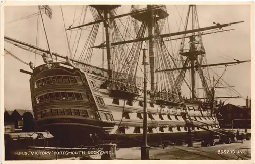 HMS Victory - Portsmouth Dockyard -691014