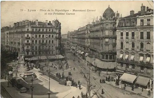 Lyon - Place de laRepublique -694402