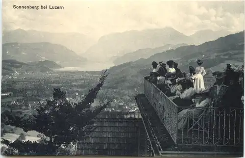 Sonnenberg bei Luzerm -701222