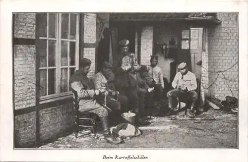 WW1 - Beim Kartoffelschälen -732198