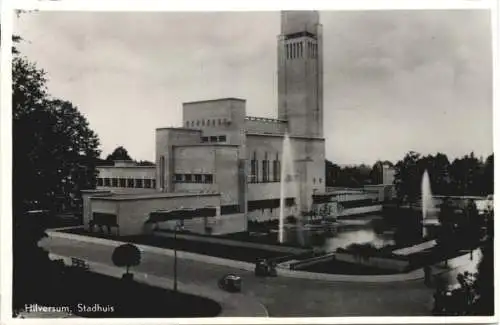 Hilversum - Stadhuis -745944