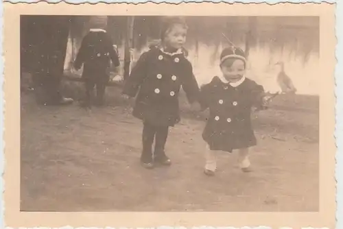 (F24775) Orig. Foto Kiel, Kinder im Schwanenseepark 1941